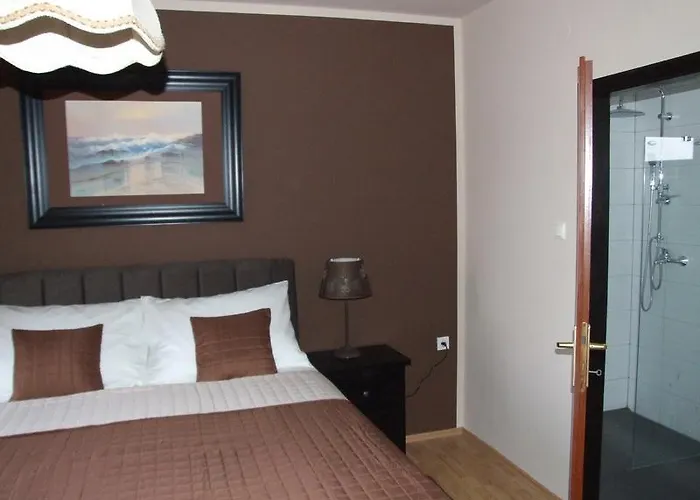 Bed & Breakfast Anita krevet i doručak 3*